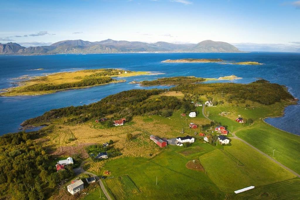 Koselig Bolig I Lofoten / Vesteralen Stronstad i Vesteralen Esterno foto